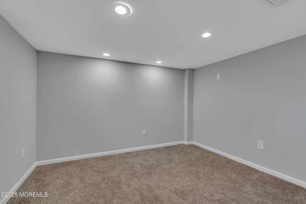 57 W River Road - Photo 28