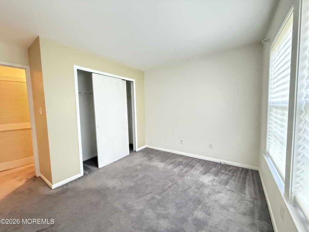 112 Lowell Court - Photo 18