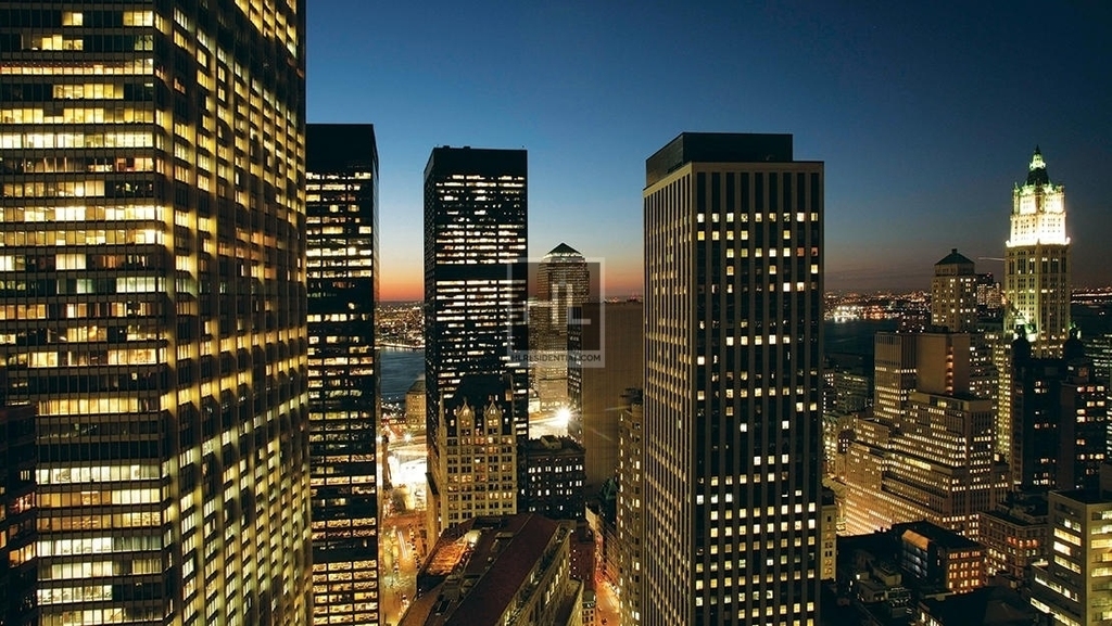 Wall Street - Photo 0