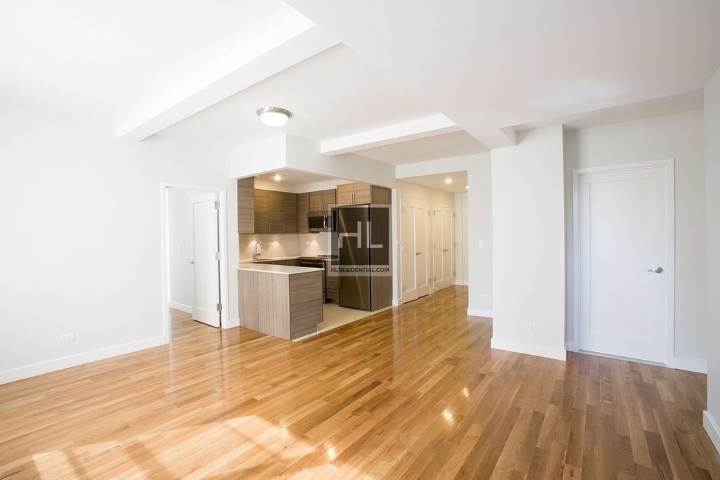 West 70th Street - Photo 3
