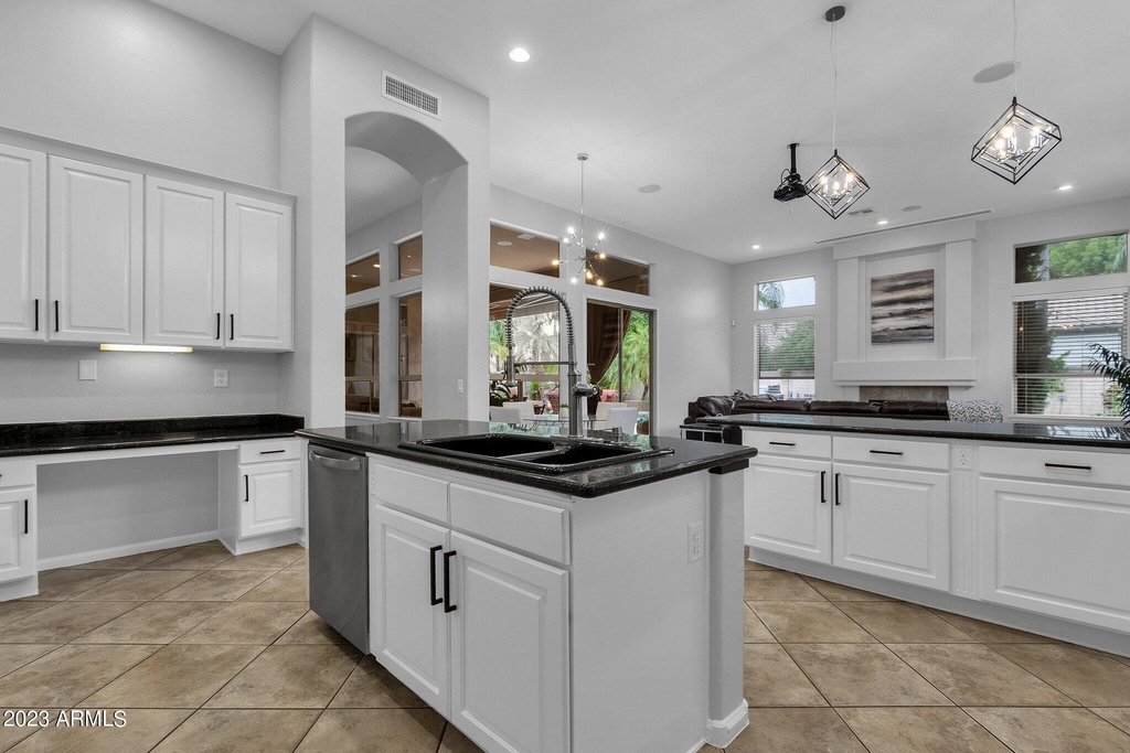 18210 N 53rd Street - Photo 15