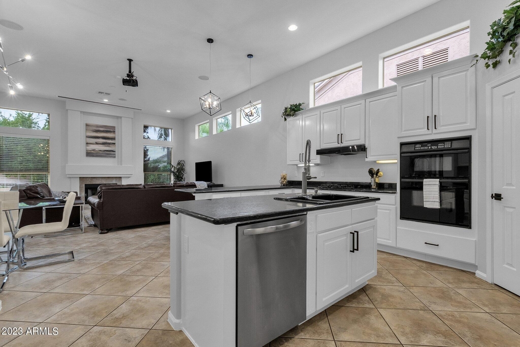 18210 N 53rd Street - Photo 14