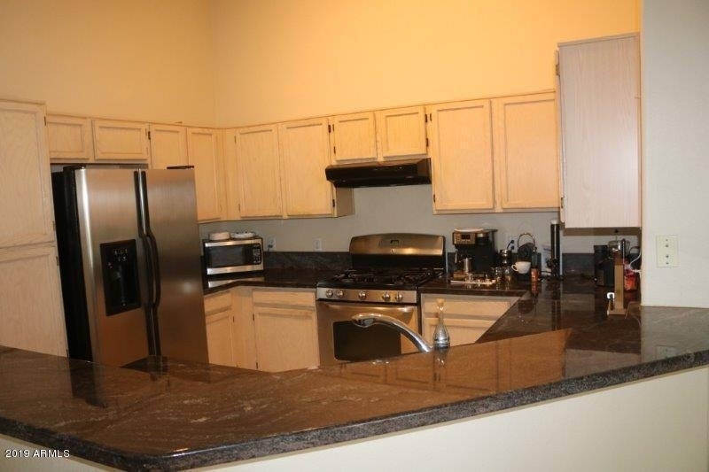 17044 N 43rd Place - Photo 3
