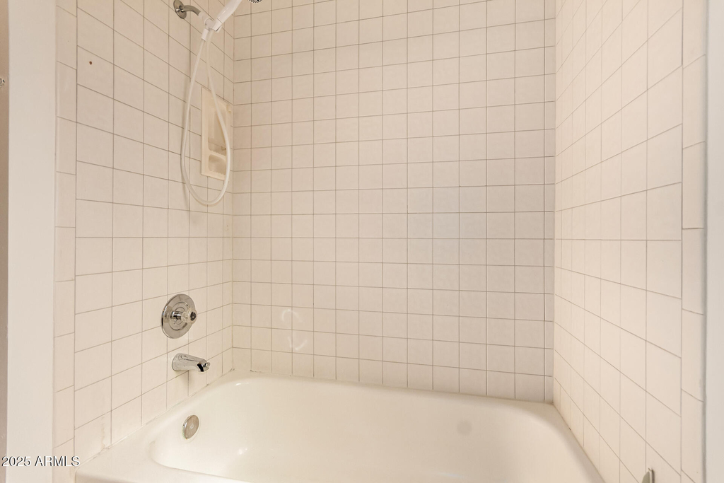 5860 W Saragosa Street - Photo 23