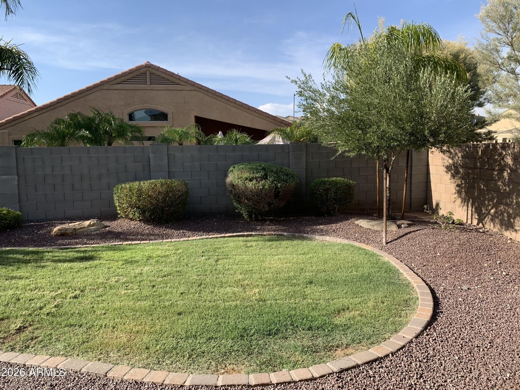 9534 W Albert Lane - Photo 17