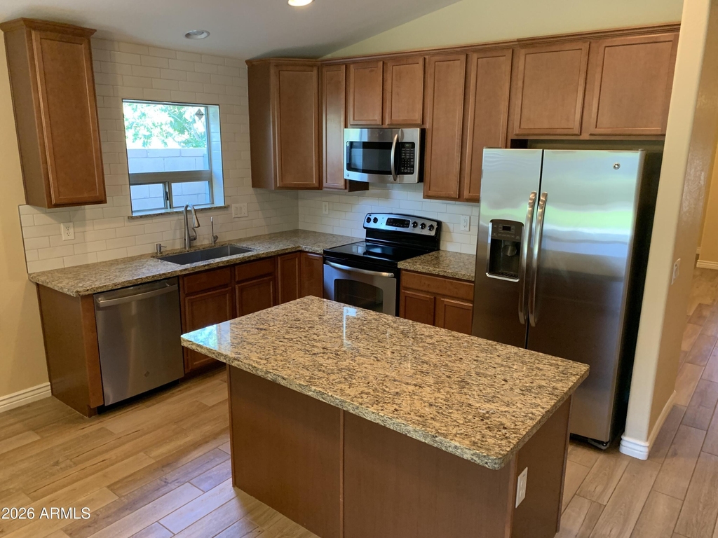 9534 W Albert Lane - Photo 11