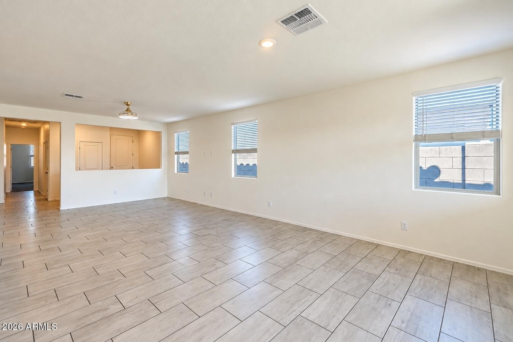 2435 W Kowalsky Lane - Photo 4