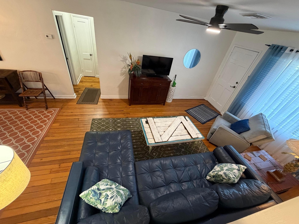 618 N Ocean Breeze - Photo 4