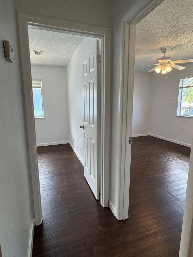 804 W Tiffany Drive - Photo 12