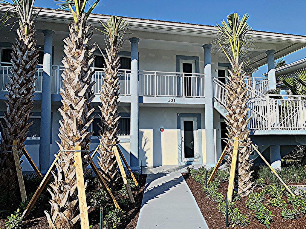 231 Marine Court - Photo 0