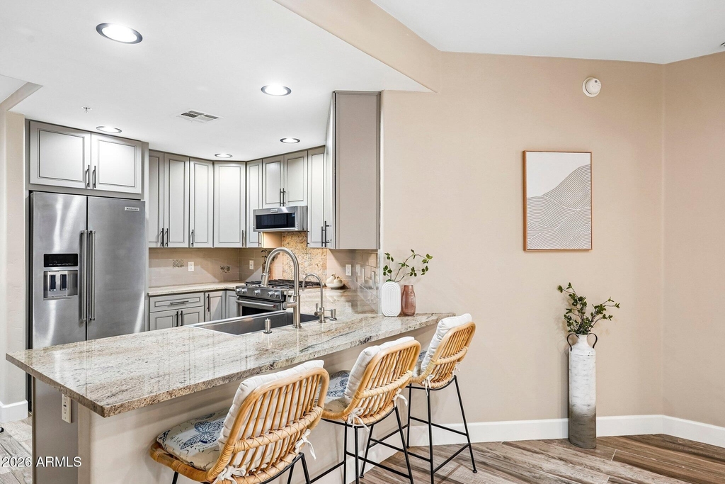 5350 E Deer Valley Drive - Photo 1