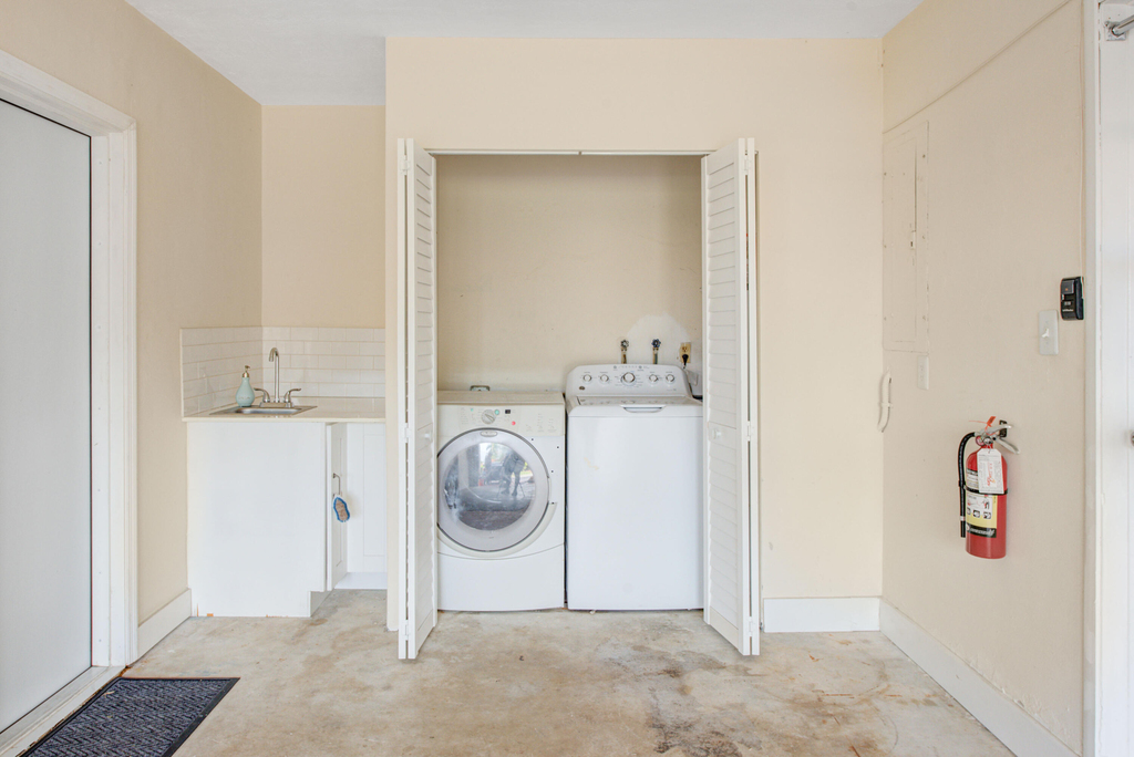 1100 Ne 4th Street - Photo 40