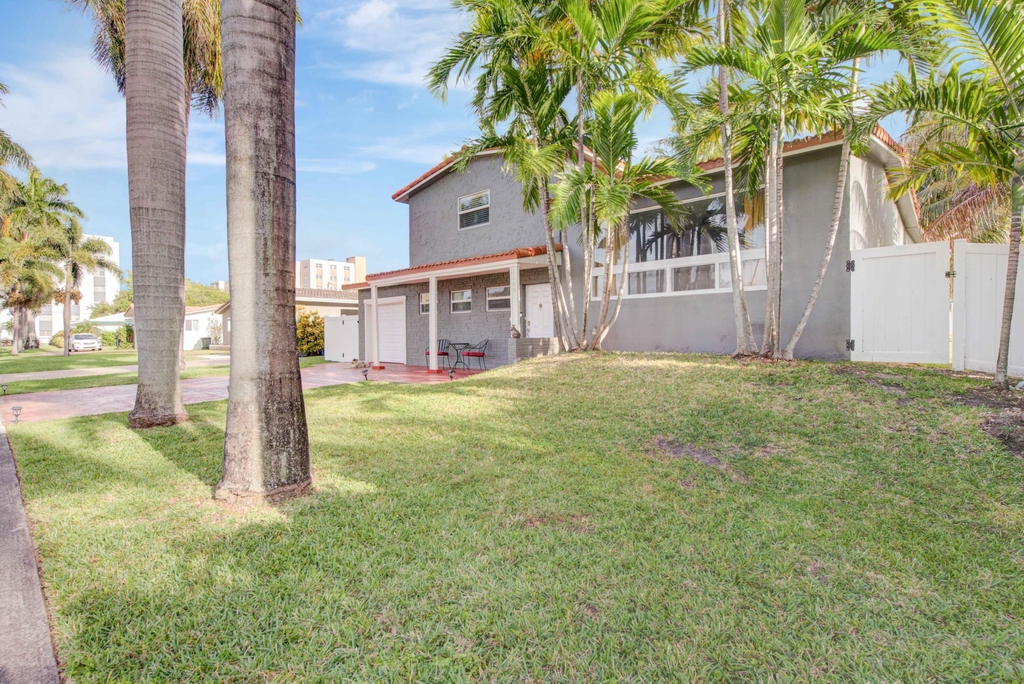 1100 Ne 4th Street - Photo 44