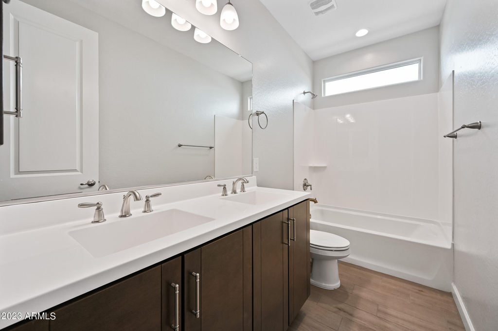 2111 E Questa Drive - Photo 23