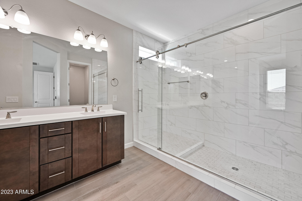 2111 E Questa Drive - Photo 15