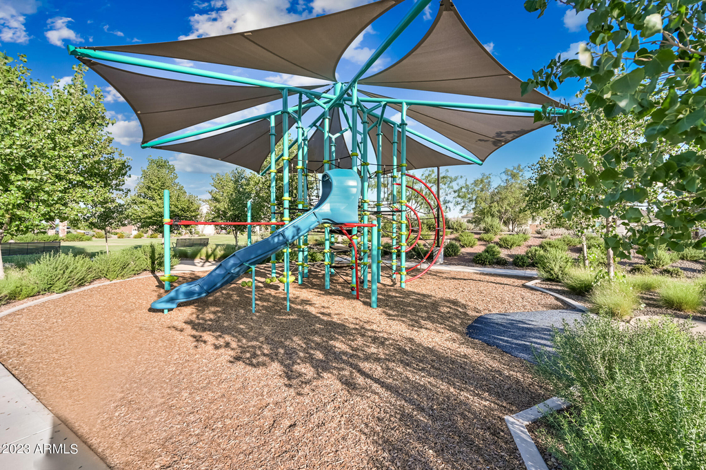 2111 E Questa Drive - Photo 30