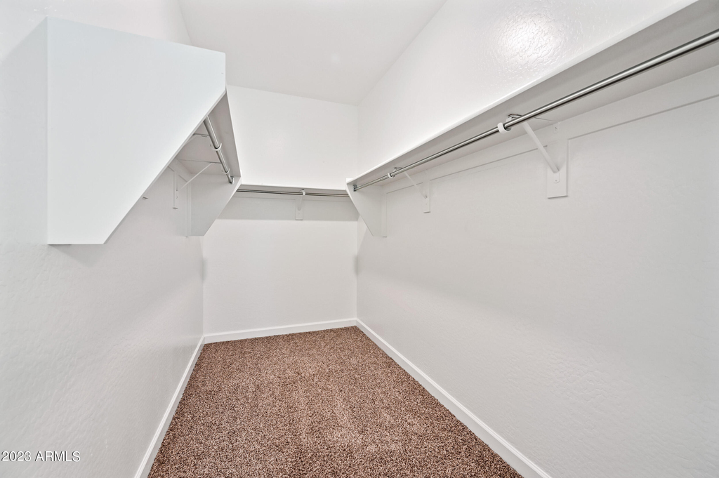 2111 E Questa Drive - Photo 17