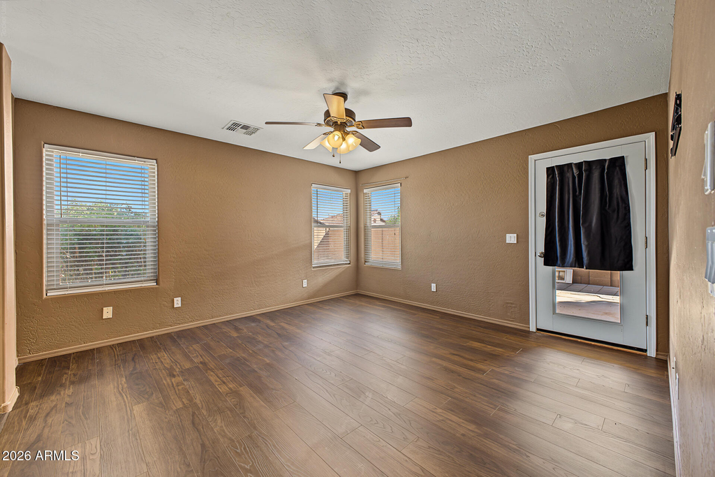 22255 N Bishop Drive - Photo 11