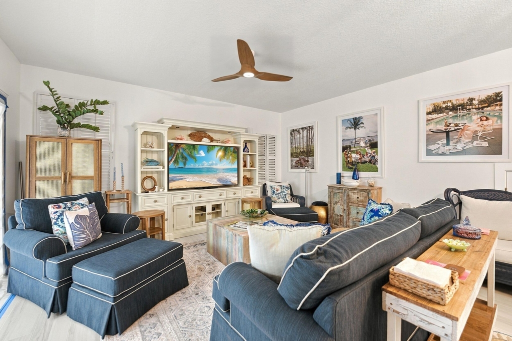 3107 Fairway Drive N - Photo 4