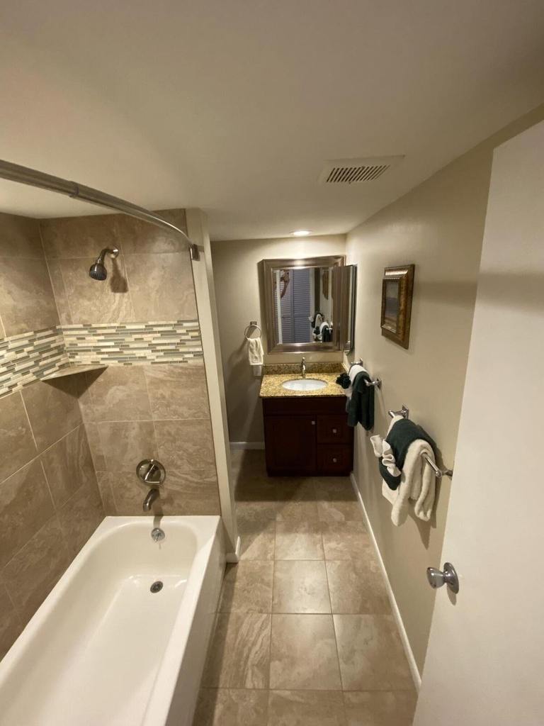 300 Waterway Drive S - Photo 12