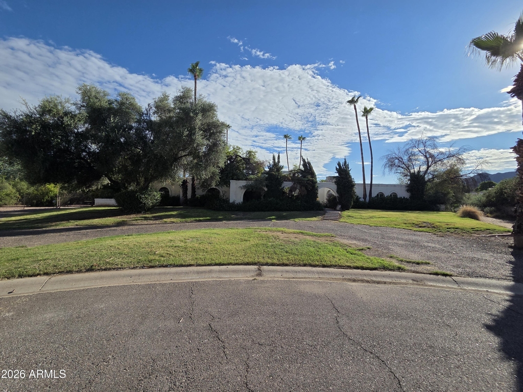 5425 E Via Los Caballos -- - Photo 0
