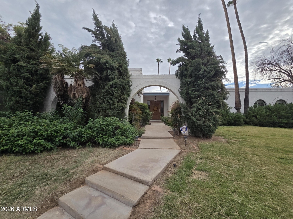 5425 E Via Los Caballos -- - Photo 1