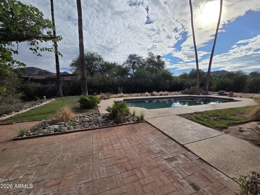 5425 E Via Los Caballos -- - Photo 1