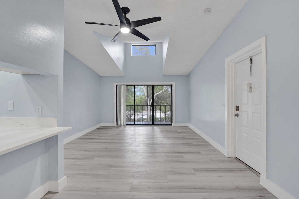 203 Foxtail Drive - Photo 10
