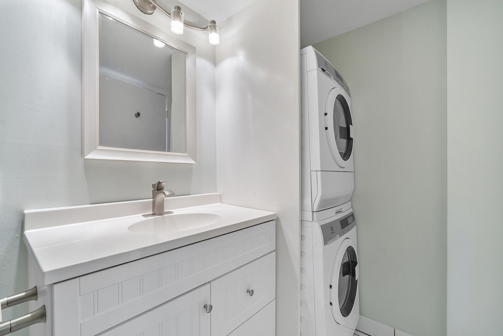 689 Ne 6th Court - Photo 9