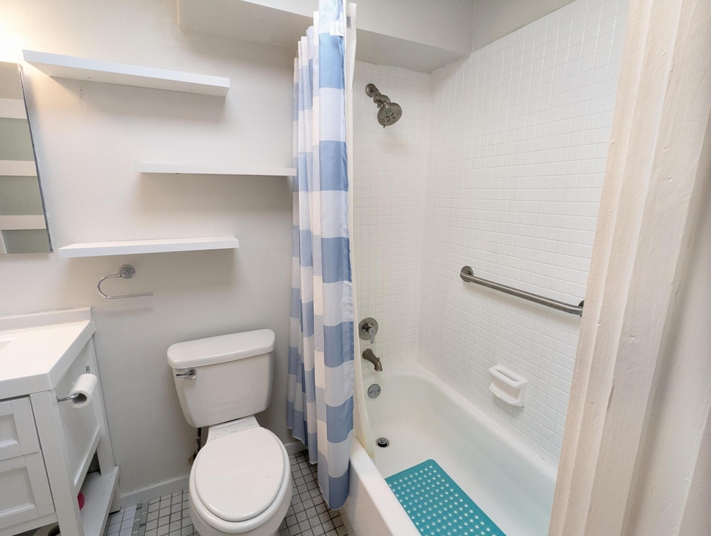 1800 N Andrews Avenue - Photo 18