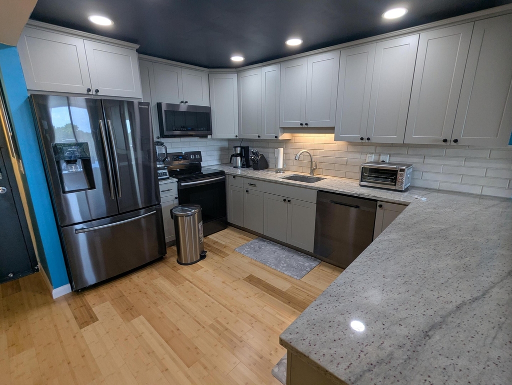1800 N Andrews Avenue - Photo 6