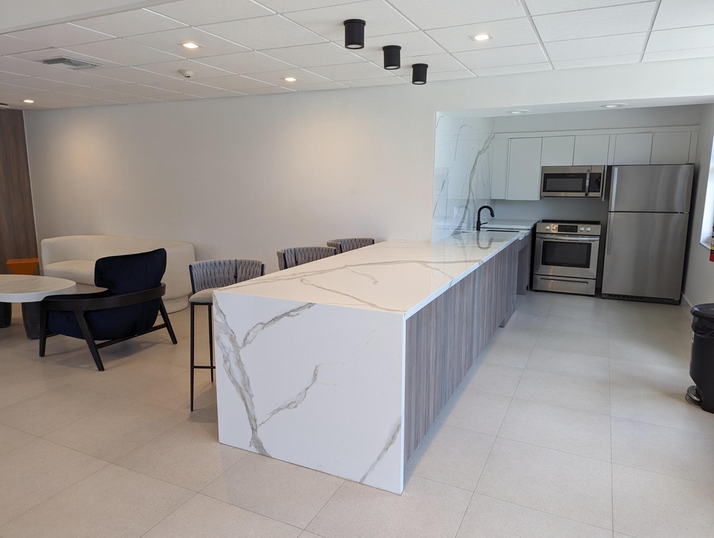 1800 N Andrews Avenue - Photo 43