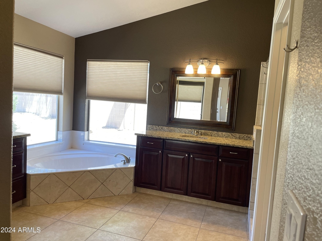 18976 N 92nd Way - Photo 23