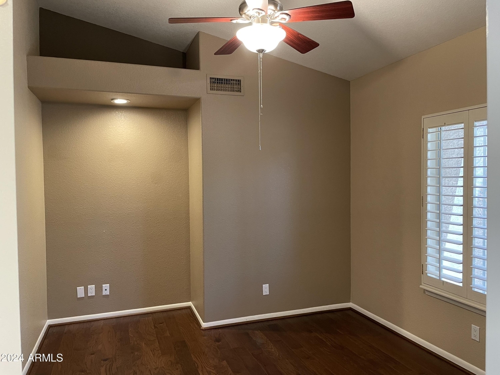18976 N 92nd Way - Photo 14