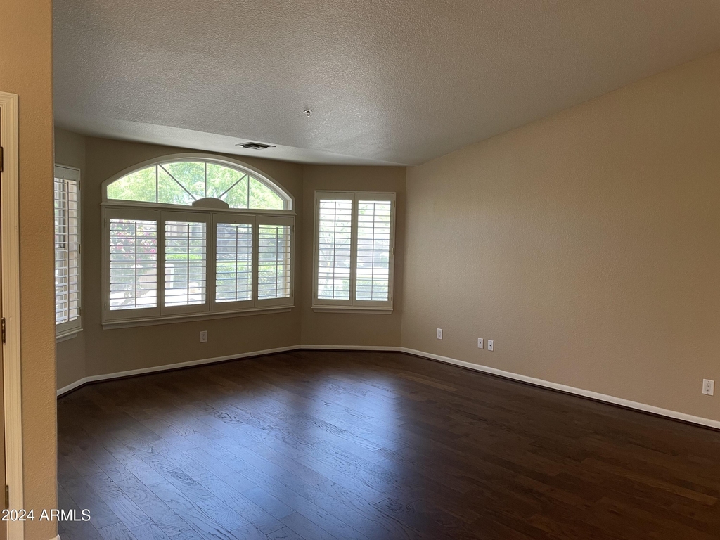 18976 N 92nd Way - Photo 5