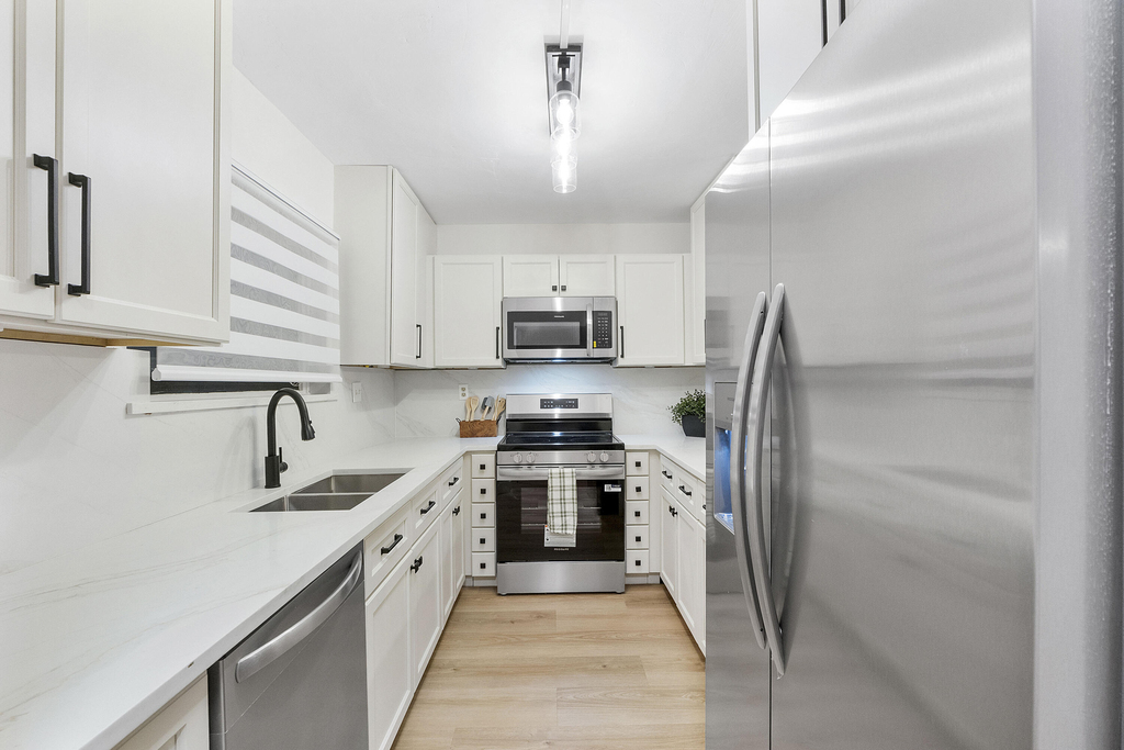 195 Deer Creek Boulevard - Photo 3