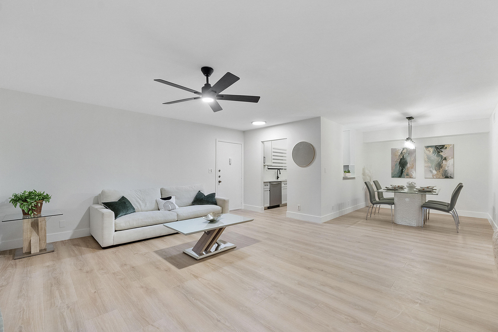 195 Deer Creek Boulevard - Photo 1