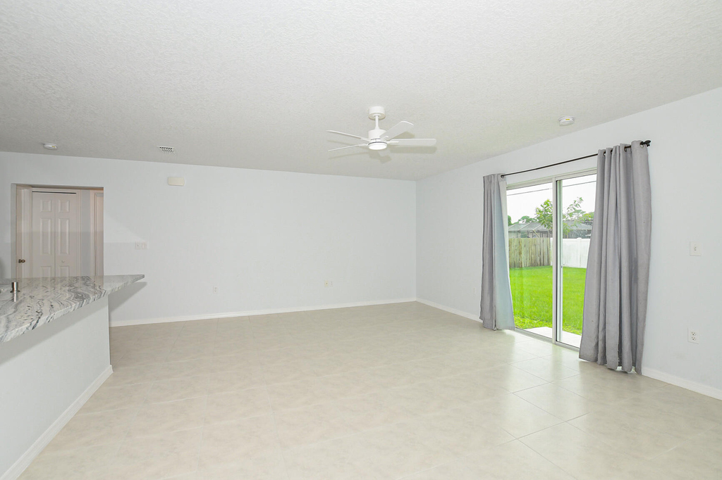 3076 Sw Lucerne Street Sw - Photo 14