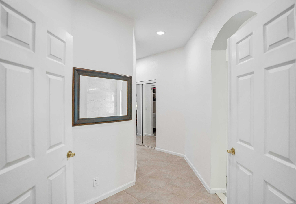 11329 Nw 65th Manor - Photo 16