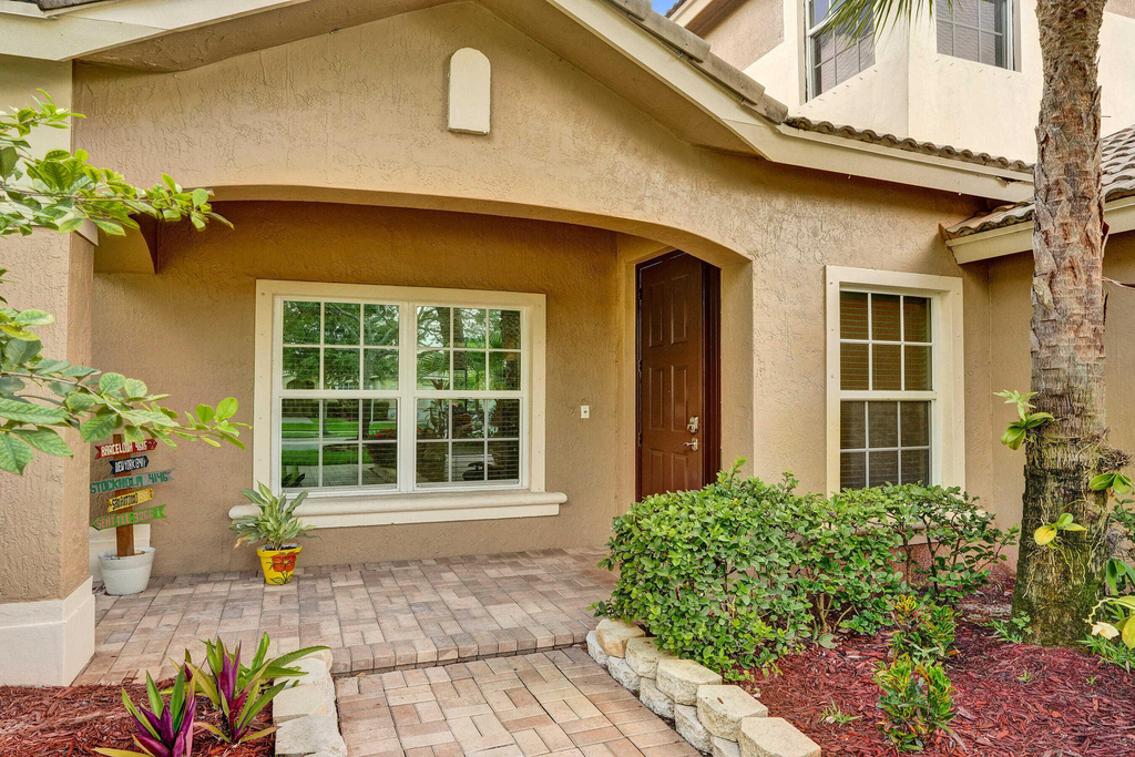 11329 Nw 65th Manor - Photo 5