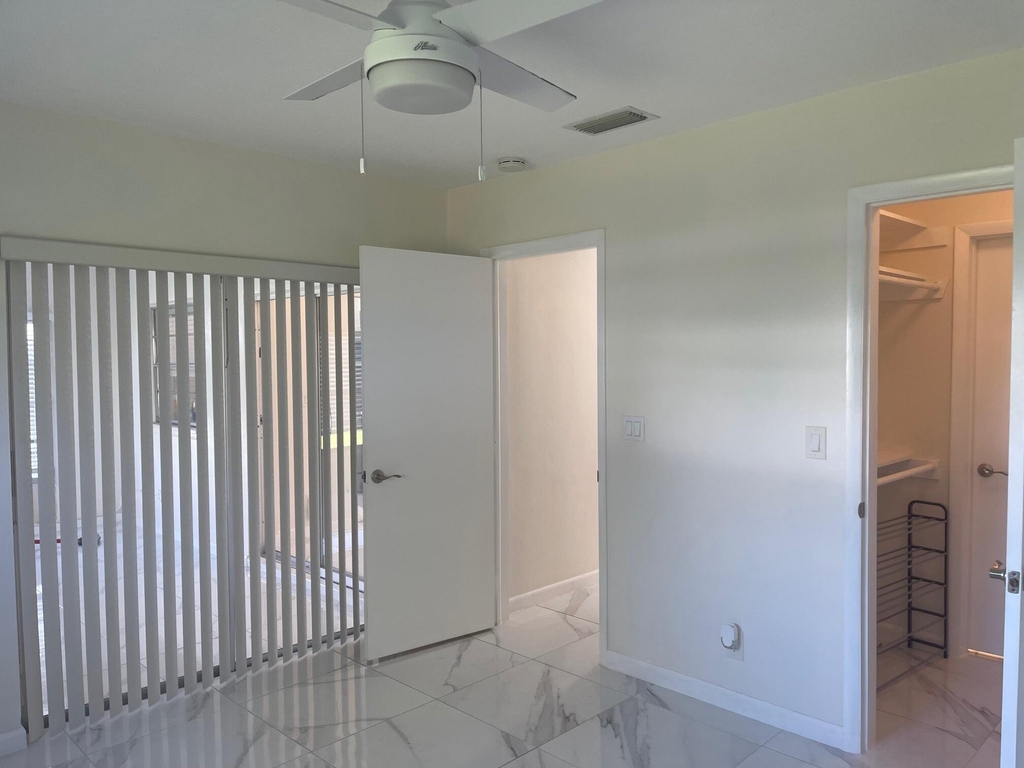 131 Nw 14th Street - Photo 10