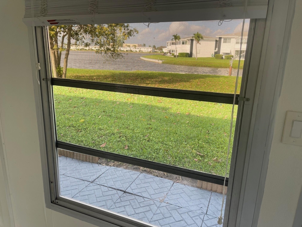 131 Nw 14th Street - Photo 17