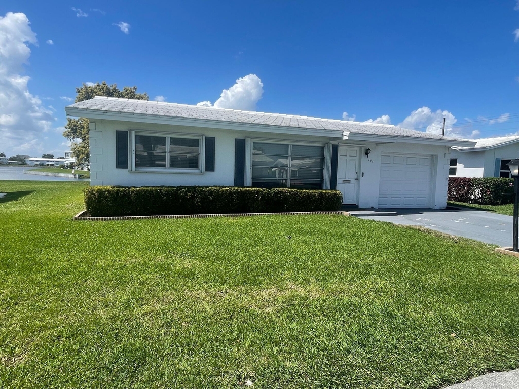 131 Nw 14th Street - Photo 0