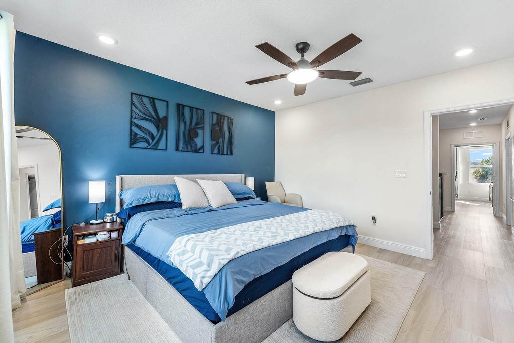 4392 Veleiros Avenue - Photo 12