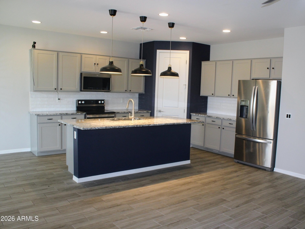 35966 W Santa Monica Avenue - Photo 5