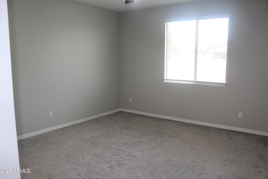 35966 W Santa Monica Avenue - Photo 12