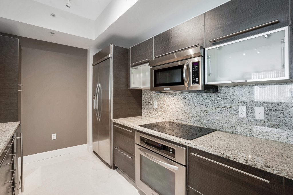 550 Okeechobee Boulevard - Photo 0