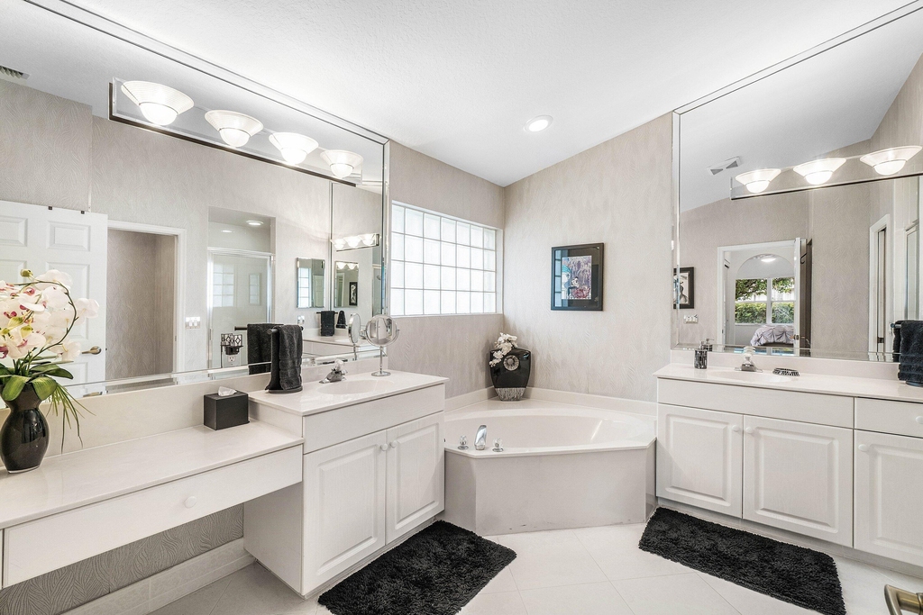 7134 Haviland Circle - Photo 17