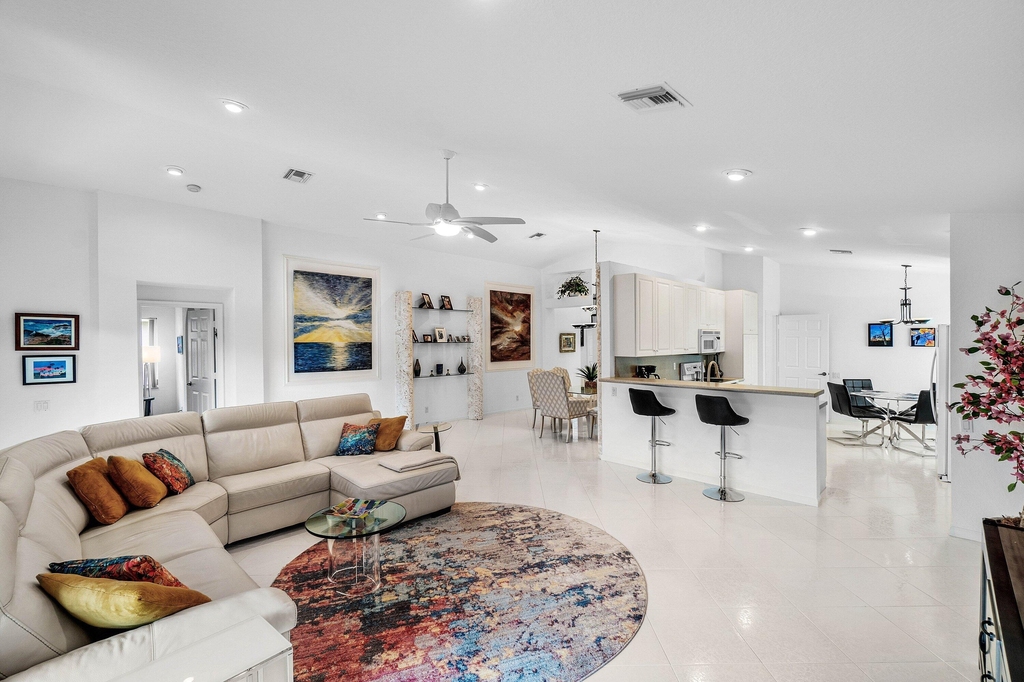 7134 Haviland Circle - Photo 4