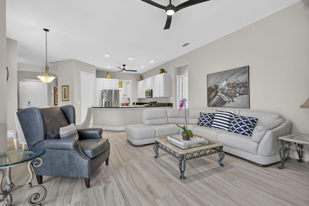 7605 Red River Road S - Photo 41